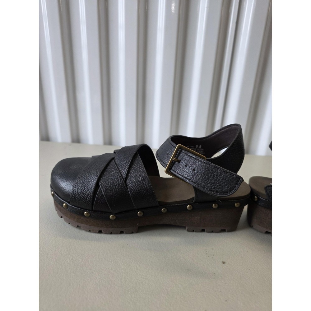 Yellow Box Sandals Womens Size 6.5 Black Rethel Studded Wedge Platform Strappy - Picture 2 of 10